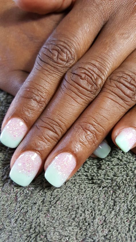 Mint green/pink glitter acrylic ombre Mint Green Ombre Nails, Green Ombre Nails, Acrylic Ombre, Mint Green Nails, Glitter Accent Nails, Nail Colours, Short Acrylic, Glitter Acrylic, Short Acrylic Nails Designs