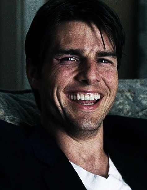 Tom Cruise Jerry Maguire, Jerry Maguire, Ethan Hunt, Zoo Wee Mama, Tom Cruise, The Man, Wallpapers, Actors, Bed