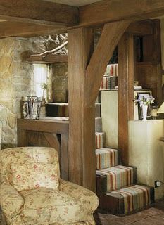 Just a Word About Movie Houses Rustic Cottage Interiors, Rosehill Cottage, The Holiday Cottage, Movie Houses, Rustic Home Interiors, Cottage Shabby Chic, Cottage Interior, Dream Cottage, Cottage Interiors