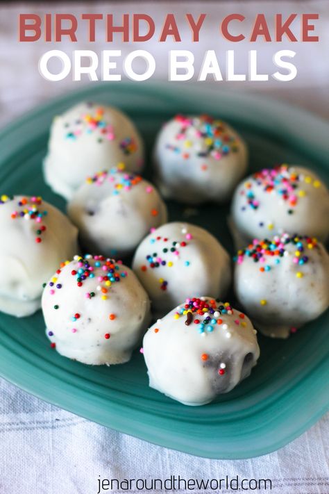 Genettis Cookies, Italian Genettis, Nonpareils Recipe, Traditional Italian Cookies, Birthday Cake Oreo, Oreo Cake Pops, Oreo Birthday Cake, Cake Oreo, Cake Ball Recipes