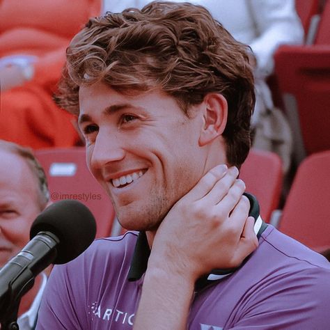 Casper Ruud - Tennis player Casper Ruud, Tennis Men, Tennis Photos, Face References, Professional Tennis Players, Cool Hairstyles For Men, Tennis Match, Play Tennis, September 2022