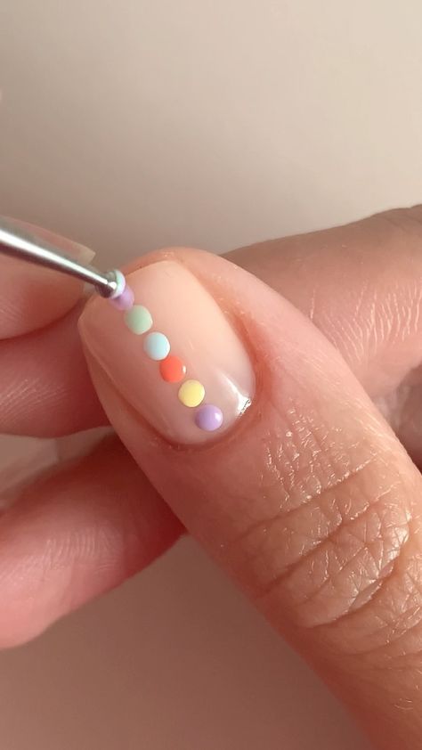 Dot Work Nail Art, Easy Nail Art Dots, White Nails With Dots, Nail Dotting Designs, Nail Designs With Dots, Nail Dot Art, Nail Ideas Easy At Home, Nails With Dots Simple, Dots On Nails