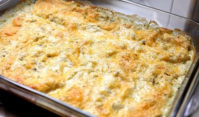 Chicken Enchiladas with Tomatillo Cream Sauce Pioneer Woman Recipes Chicken, Creamy Chicken Pasta Bake, Cheese Pull Apart, Creamy Pasta Bake, Cheese Pull, Bread Pull Apart Recipes, Chicken Pasta Bake, Pull Apart Bread, Great Appetizers