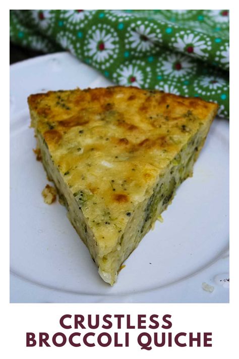 This Crustless Broccoli Quiche forms its own crust while baking. It is full of broccoli and cheddar cheese flavors and is great warmed up! #broccoli #quiche #cheddar #GHBrecipes #easy #baking #vegetarian #homemade #recipe Easy Crustless Quiche, Crustless Broccoli Quiche, Broccoli Quiche Recipes, Crustless Quiche Recipe, Raw Breakfast, Broccoli And Cheddar, Broccoli Quiche, Fruit Vegetable Smoothie, Breakfast Quiche Recipes