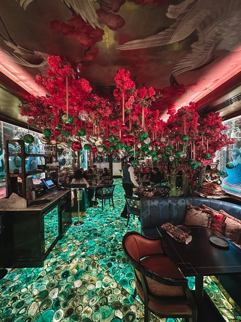 The Ivy Asia Mayfair, London The Ivy Asia, The Ivy Chelsea, Chelsea Garden, Refined Fashion, Mayfair London, Bars And Clubs, Liverpool Street, Roman Baths, Bar Mirror