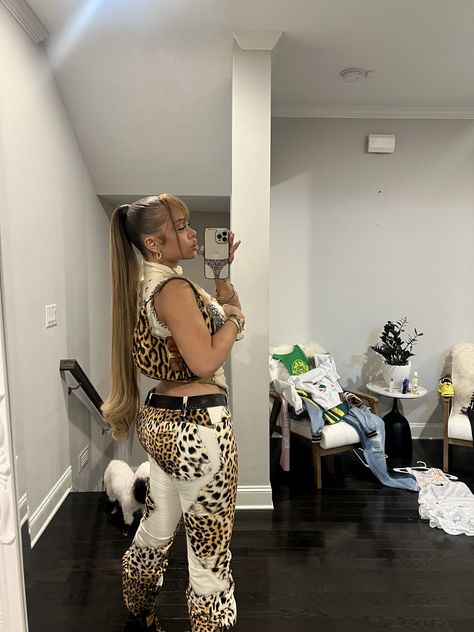 Mesh Shirt Outfit, Cheetah Clothes, Cheetah Print Outfits, Aesthetic Instagram Accounts, Big Latto, Leopard Print Outfits, Rapper Outfits, Dressy Casual Outfits, Concert Fits