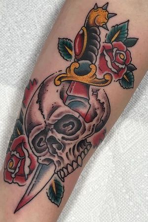 Matching Dagger Tattoos, Skull Dagger Tattoo, Dagger Reference, Daggar Tattoo, Panther Skull, Skull References, Tattoo American Traditional, Dagger Tattoos, Traditonal Tattoo