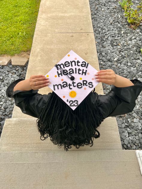 Graduation Cap Designs College Social Work, Graduation Psychology Pictures, College Graduation Pictures Psychology, Psychology Degree Graduation Cap, Graduation Pictures Psychology, Graduation Cap Designs College Psychology, Mental Health Graduation Cap, Psychology Graduation Party, Social Work Cap Ideas Graduation