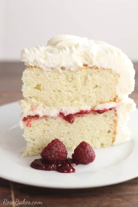 Jam For Cake Filling, Wedding Cake Raspberry Filling, White Cake With Raspberry Filling, Wedding Cake Fillings, Wedding Cake Raspberry, Raspberry Cake Filling, Filling Cake, Almond Wedding Cakes, Cake Filling Recipes