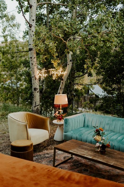 How To Create The Perfect Wedding Lounge Area | Junebug Weddings Wedding Outdoor Seating Lounge Areas, Wedding Lounges Outdoor, Diy Wedding Lounge Area, Lounge Area Wedding Reception, Wedding Sitting Area, Wedding Cocktail Lounge, Wedding Lounge Ideas, Outdoor Wedding Lounge, Wedding Lounge Seating