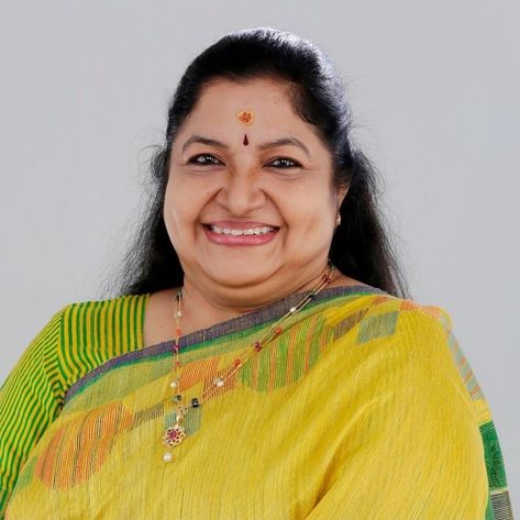 Ks Chithra, Famous Directors, Colored Pencil Tutorial, National Film Awards, Tamil Movies, Film Awards, World Music, Female Singers, The Net