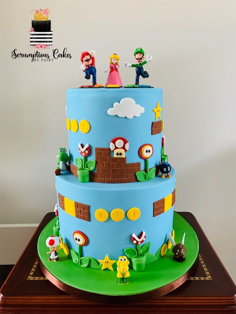 Mario Cake 2 Tier, Super Mario Bros Birthday Party Food, Super Mario 2 Tier Cake, Super Mario Brothers Cake Ideas, Super Mario Bros Movie Cake, Mario Fondant Cake, Lego Mario Cake, Birthday Cake Super Mario, Easy Super Mario Cake