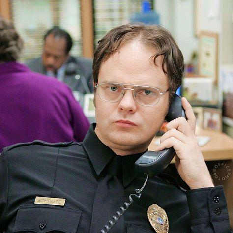 Dwight Schrute Icon, Dunder Mifflin Wallpaper Desktop, The Office Mood Pics, 70s Friends, Twitter Header The Office, The Office Screenshots, Office Cast, Sadies Proposal, The Office Dwight