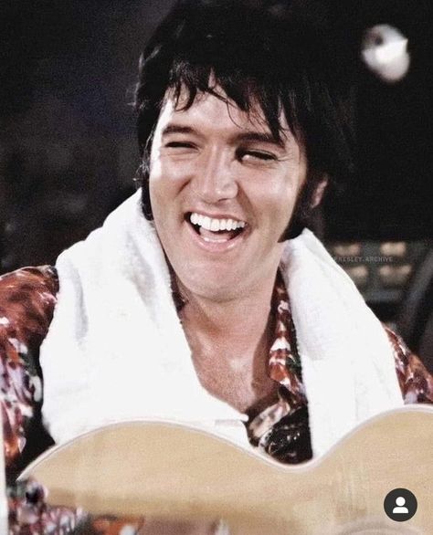 Elvis Smile, Elvis 1970, Mgm Studios, Elvis Presley Pictures, Elvis Presley Photos, Priscilla Presley, Lisa Marie Presley, Culver City, Service Trip