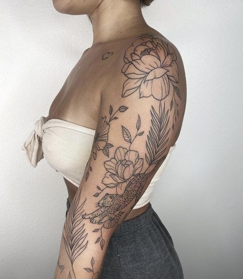 Women’s Half Sleeve Tattoo Ideas Upper Arm, Large Fine Line Tattoo, Women’s Upper Arm Tattoo, Women Shoulder Tattoo Ideas Unique, Upper Arm Floral Tattoo, Women Upper Arm Tattoo, Inner Upper Arm Tattoos For Women, Upper Arm Sleeve Tattoo Women, Shoulder Flower Tattoos For Women