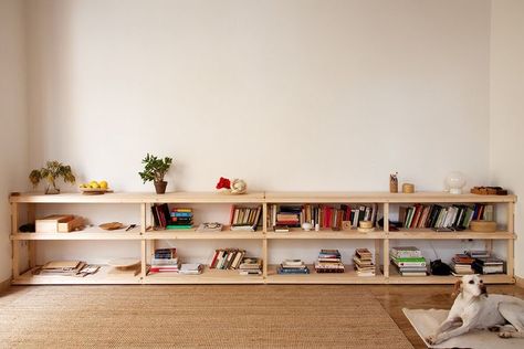 Peter Cohen Architect, Low Bookshelves, Low Shelves, Apartment Inspiration, Book Shelf, Interior Inspo, Apartment Living, 인테리어 디자인, House Inspiration