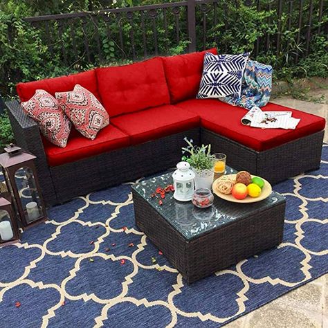 Small Sectional Outdoor Furniture, Patio Decorating Ideas Red Cushions, Outdoor Deck Seating Ideas, Red Outdoor Decor Patio, Red Patio Furniture Decor, Red Patio Decor, Christmas Backyard, Red Patio Furniture, Backyard Decor Ideas