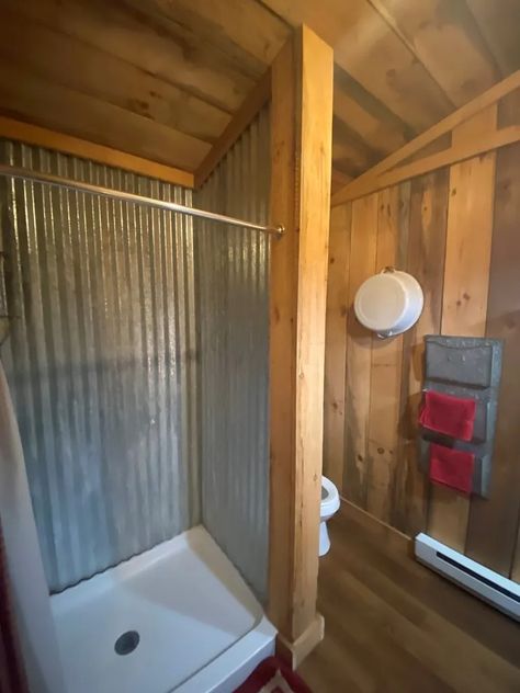 2016 Rustic Cabin Farmhouse For Sale W/Views/Barn And Creek on 5 Beautiful Acres West Virginia $285,000 - Country Life Dreams Shed Bathroom, Kitchen Utility Room, Rustic Bathroom Shower, Dining Room Large, Log Cabins For Sale, Barn House Interior, Cabin Farmhouse, Kitchen Utility, 1000 Sq Ft