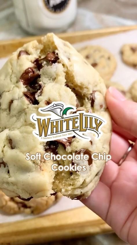 White Lily on Reels | Giant Chocolate Chip Cookies, Soft Chocolate Chip Cookies Recipe, Giant Chocolate Chip Cookie, Gooey Cookies, Giant Chocolate, Soft Chocolate Chip Cookies, Chewy Chocolate Chip, Chewy Chocolate Chip Cookies, White Lily