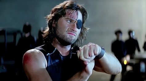 The Real Reason Kurt Russell Will Likely Never Play Snake Plissken Again Rinkhals Snake, Kurt Russell 80s, Kurt Russell Backdraft, Lex Murphy Jurassic Park, Kurt Russell Escape From New York, Snake Plissken, Escape From New York, Kurt Russell, Robert Rodriguez