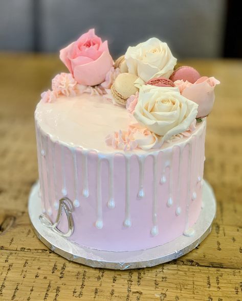 #cake #dripcakes  #flowers #macarons #birthday #pink #merrickny Pink Flower Cake Design, Pink Flower Cake Birthday, Pink Cakes For Girls Birthday, Pink Birthday Cake With Flowers, Pink Cake Flowers, Sprinkle Drip Cake, Macarons Birthday, Pretty Pink Cake, Pink Flower Cake