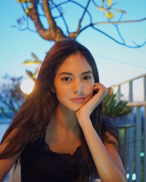 Aurelie Moeremans - Biodata, Profil, Fakta & Perjalanan Karir | Dailysia Role Player, My Kind Of Woman, Photography Poses Women, Korean Beauty, True Beauty, Pretty Face, Jakarta, Daily Dose, Asian Beauty