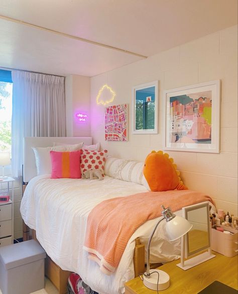 Dorm Room Inspo Colorful, College Dorm Room Ideas Pink And Orange, Simple Colorful Room, Bright Color Dorm Room, Suite Style Dorm Ideas, Small Dorm Ideas, Clemson Dorm Room Ideas, Dorm Room Ideas Colorful, Bright Dorm Room Ideas