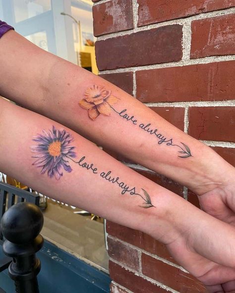 Matching Inspired Aster Flower Tattoo Family Forearm Tattoos For Women, Watercolor Aster Tattoo, Aster Flower Tattoo Color, Aster Flower Tattoo With Name, Birth Flower Tattoos Ideas Families Forearm, Memorial Flower Tattoo, September Birth Flower Tattoo Aster, Aster Flower Tattoo, Wrist Tats