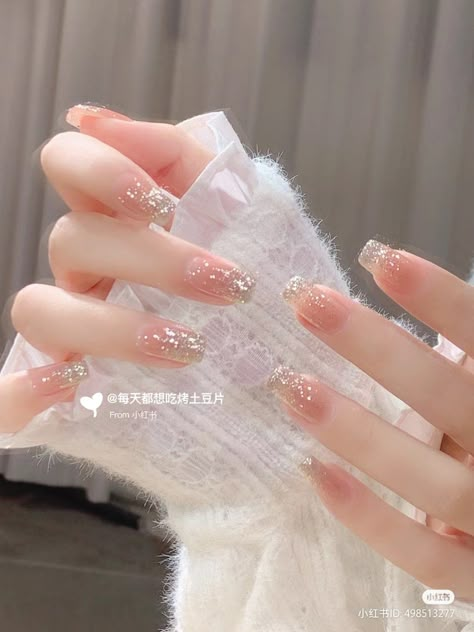 Ombre Chrome Nails, Sparkle Nail Polish, Simple Spring Nails, Makeup Tip, Asian Nails, Hello Nails, Gel Nails Diy, Simple Gel Nails, Blush Nails