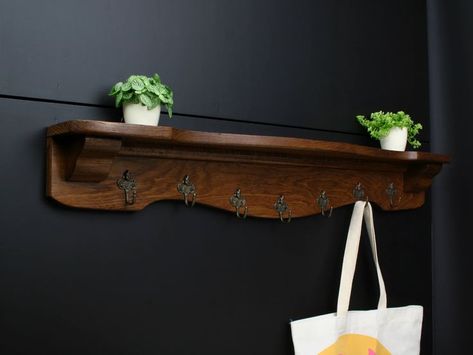 Vintage wall coat rack with shelf found in Belgium. Made of heavy hard wood With 7 brass hooks and a shelf on top, it's the perfect entryway coat rack to hang up all your stuff. Wall Coat Rack Ideas Entryway, Vintage Country Home, Wall Mount Coat Rack, Industrial Coat Rack, Coat Rack With Shelf, Wood Coat Rack, Entryway Coat Rack, Rustic Coat Rack, Shelf Hooks