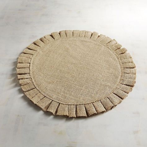 This Burlap Ruffle Placemat would be perfect for your Thanksgiving or Fall table! #placemat #fall #homedecor #home #decor #thanksgiving #burlap #tablescape #falldecor #oybpinners #commissionlink Wedding Placemats, Rustic Table Setting, Thanksgiving Placemats, Diy Burlap, Burlap Crafts, Thanksgiving Table Settings, Bohol, Farm Stand, Indoor Patio Furniture