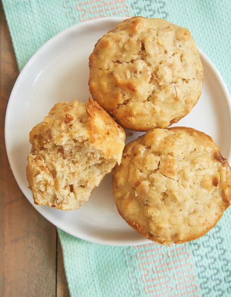 Toasted coconut adds lots of flavor to these sweet, hearty Coconut Cream Cheese Oat Muffins. One of my favorite muffin recipes! - Bake or Break #muffins #coconut ~ https://bakeorbreak.com Coconut Cream Cheese, Cream Of Coconut, Coconut Muffins, Pumpkin Cream Cheese Muffins, Breakfast Prep, Coconut Desserts, Lemon Bread, Oat Muffins, Breakfast Bites