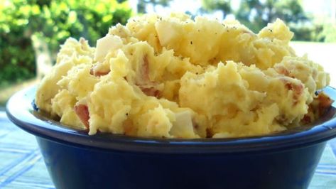 Smooth Potato Salad, Potatoes Salad Recipe Classic, Southern Living Roasted Potato Salad, Potato Salad Hellman’s, Reser's Potato Salad Copycat, Red Potatoes, Potatoe Salad Recipe, Saturated Fat, Serving Size