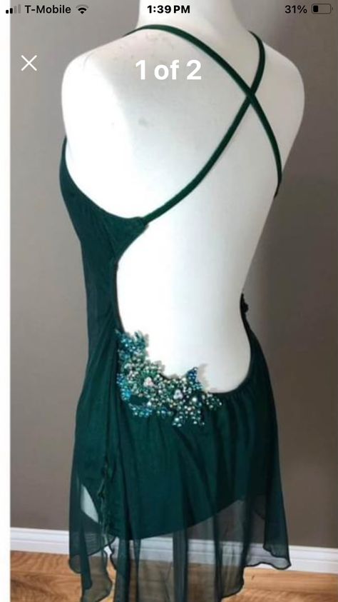 Green Dance Costume, Dance Team Costumes, Costume Green, Contemporary Costumes, Solo Costume, Costume Inspo, Lyrical Dance, Dance Team, Dance Teams