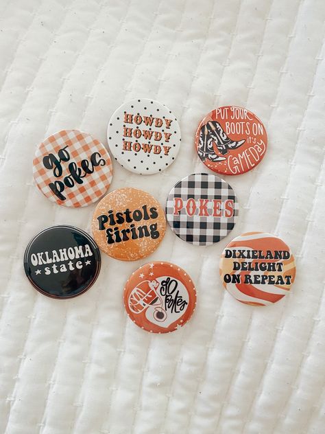 Oklahoma State Gameday Buttons - Etsy Gameday Buttons, Sorority Buttons, Spirit Buttons, Profitable Crafts, Go Pokes, Star Confetti, Star Buttons, Cute Games, Oklahoma State