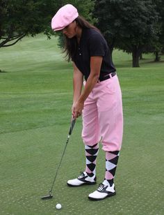 @Diane King I know I said I want to golf in argyle, but this is NOT a cute classy golfing lady outfit. 2010 Fashion Trends, Golf Workout, Cute Golf Outfit, Golf Accessories Ladies, Womens Golf Fashion, Playing Golf, Golf 2, Golf Attire, Vintage Golf