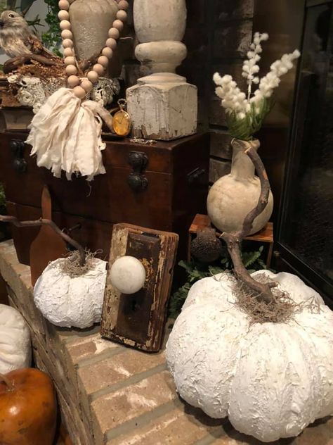 Plaster Pumpkin Diy, Plaster Of Paris Crafts, How To Make Plaster, Paris Crafts, Vintage Booth, Diy Plaster, Large Pumpkin, Fall Stuff, Foam Pumpkins