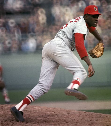 Bob Gibson Classic SI Photos - Sports Illustrated Bob Gibson, Mlb Stadiums, Baseball Ticket, St Louis Cardinals Baseball, Western Film, Baseball Photos, Cardinals Baseball, Mlb Teams, Baseball Games