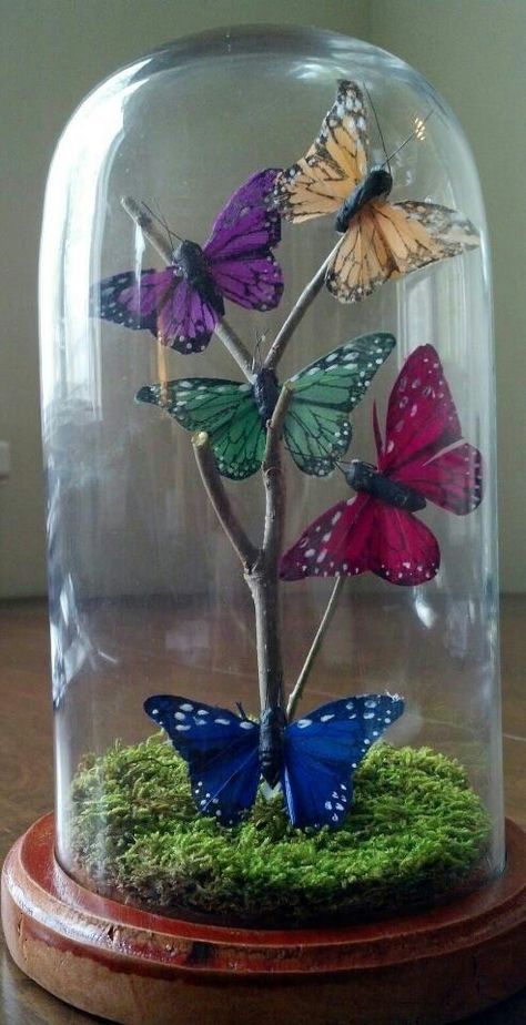 Butterfly Jar Aesthetic, Butterfly Tree Centerpiece, Origami Jar, Big Glass Jar, Fake Moss, Fairy Night Light, Butterfly Party Decorations, Diy Summer Crafts, Fairy Lanterns