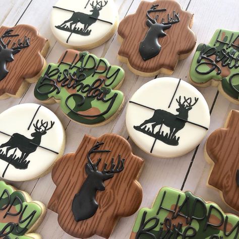 Whitney Overstreet on Instagram: “Getting back to cookies after the holidays. I love these new themes I’m getting! #huntingcookies #camoflaugecookies” Camo Cookies, Hunting Birthday Party Decorations, Archery Birthday, Hunting Baby Shower Theme, Sweet Baby Shower Ideas, First Birthday Cookies, Hunting Theme, Hunting Birthday, Happy Birthday Design