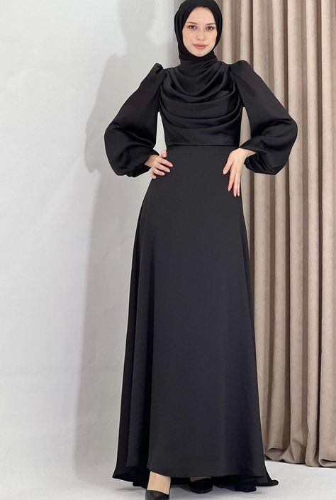 Simple Black Dress Hijab, Black Dress Silk Long, Hijab Dress Party Simple Black, Dress Black Hijab, Hijab Dress Party Bridesmaid, Black Dress Hijab, Dress Muslim Modern, Elegant Silk Dresses, Kebaya Modern Dress