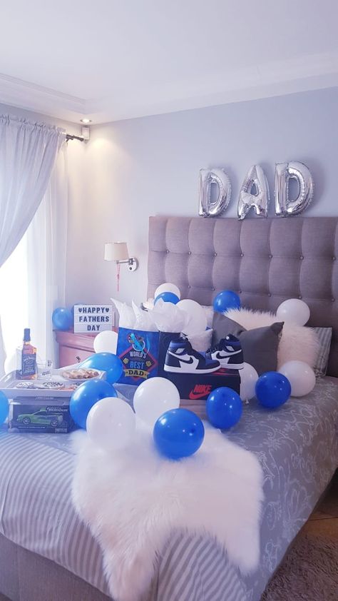 Fathers Day Set Up At Home, Father Day Ideas For Husband, Father’s Day Surprises, Couple Suprises Ideas, Fathers Day Gifts Ideas Diy Basket, Fathers Day Surprise Ideas, Father’s Day Decoration Idea, Fathers Day Decorations Party, Birthday Bedroom Surprise For Him