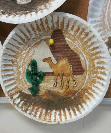 Desert Animal Crafts, Desert Craft, Animal Habitats Preschool, Camel Craft, Desert Crafts, Desert Habitat, Egiptul Antic, Desert Animals, Desert Scene