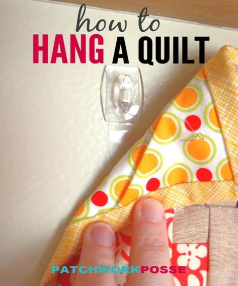 Quilted Wall Hangings Patterns Simple, Hang A Quilt On The Wall, Hanging Quilts On Wall Ideas, Quilt Hanger, Quilt Hanging, Quilt Hangers, Quilt Tips, Quilt Display, Mini Quilt Patterns