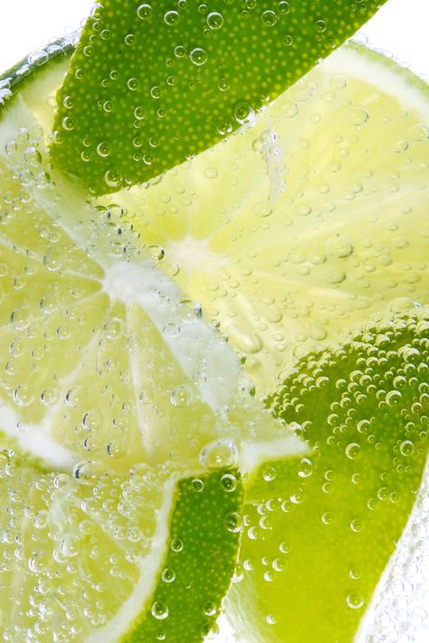 Let’s add some sparkle to that water with a squirt of lime. Just a couple of steps more make the best lime water or aqua limon. https://recipes.brookstropicals.com/aqua-limon/ Lime Aesthetic, Beer Commercials, Citrus Soap, Sweet Lime, Lime Water, Drinking Hot Water, Green Lemon, Water Images, Lemon Drink