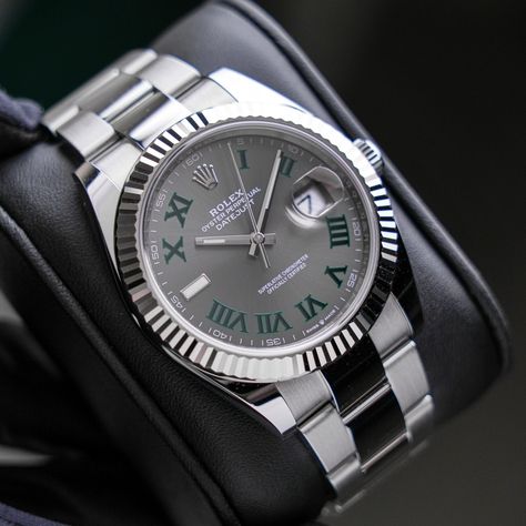 Rolex Wimbledon, Watches Silver, Boys Toys, Number Matching, 2024 Vision, Luxury Watches For Men, Rolex Datejust, Wimbledon, Roman Numerals