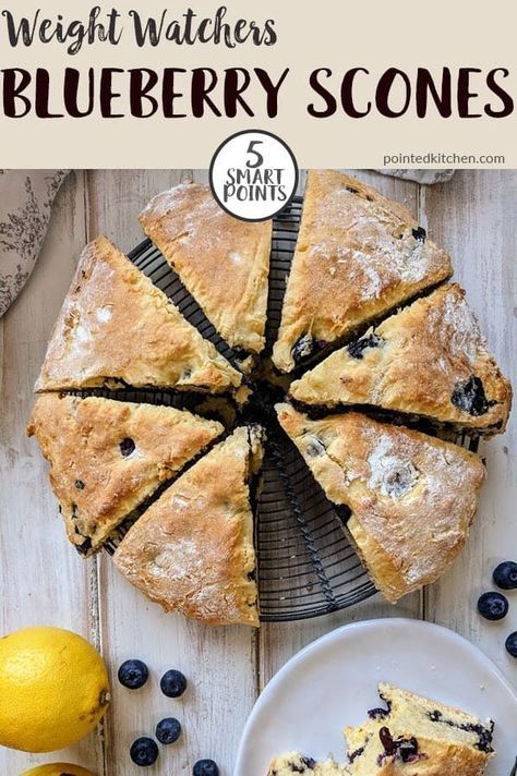 Scones Vegan, Donna Hay Recipes, Blueberry Lemon Scones, Weight Watchers Dessert Recipes, Lemon Scones, Weight Watchers Recipes Desserts, Vegan Blueberry, Blueberry Scones, Ww Desserts