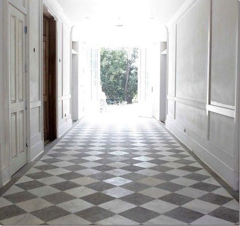 Checkered Tile, White Marble Floor, Checkerboard Floor, Tiled Hallway, Limestone Flooring, White Floors, Kitchen Floor Tile, Tile Flooring, Entry Hall