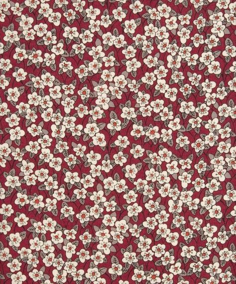 Liberty Fabrics Ffion Tana Lawn™ Cotton Liberty Print Fabric, Scrapbook Patterns, Christmas In Australia, Liberty Of London Fabric, Print Inspiration, Liberty Print, Liberty Fabric, Wallpaper Iphone Cute, Ditsy Floral