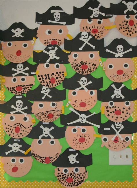 Pirate Preschool, Pirate Unit, Pirate Classroom, Pirate Activities, Pirate Crafts, Pirate Art, Pirate Day, Art And Craft Videos, Pirate Birthday